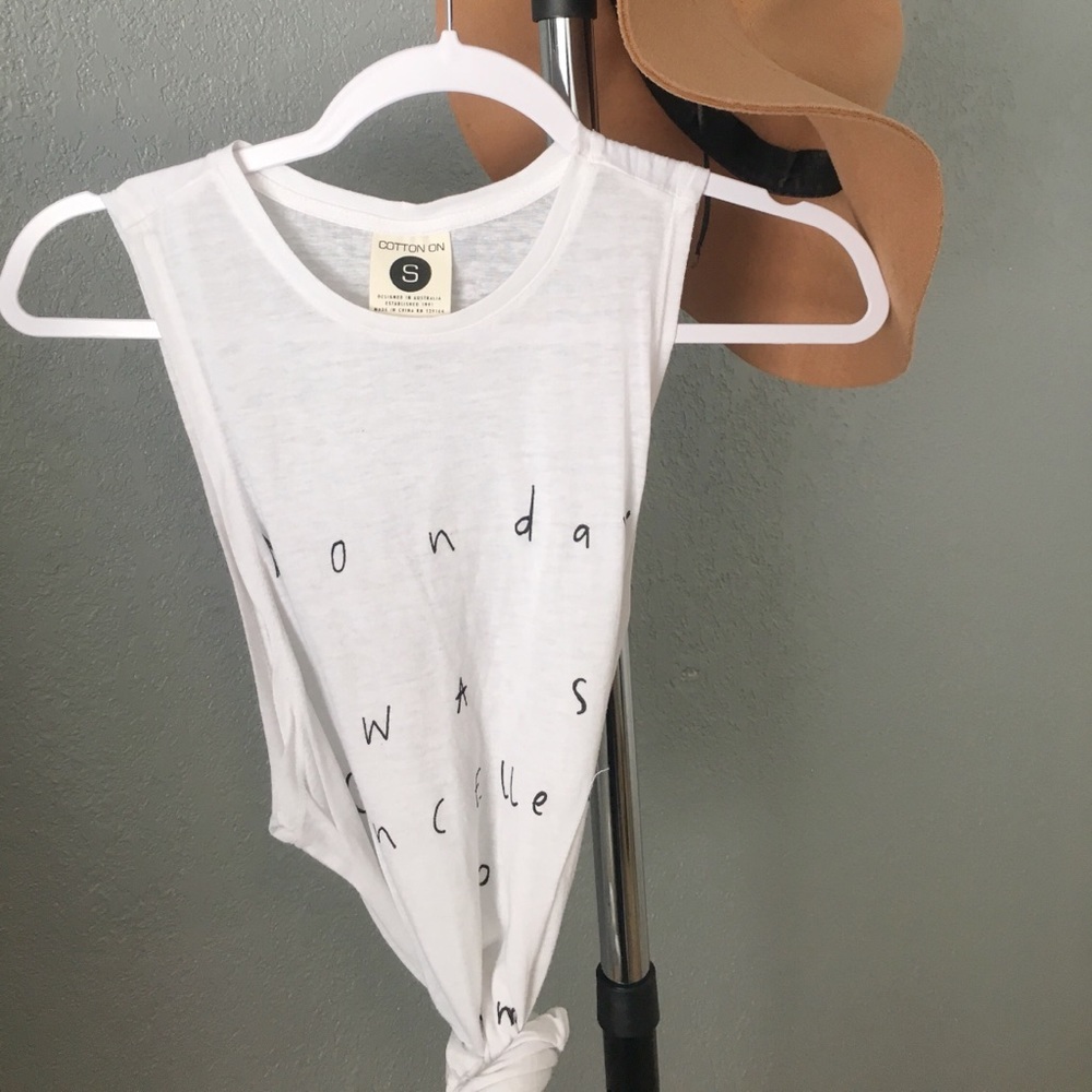Graphic muscle tee